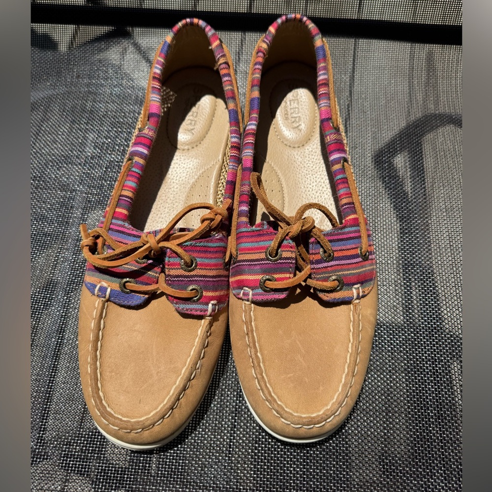 Sperry Women's Tan and Striped Loafers